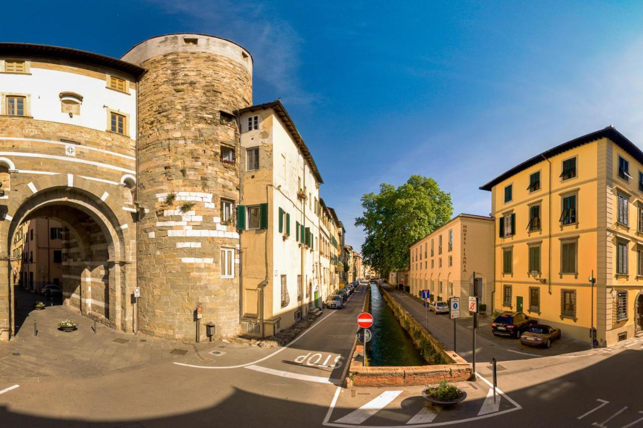 Hotel Ilaria Lucca Bagian luar foto