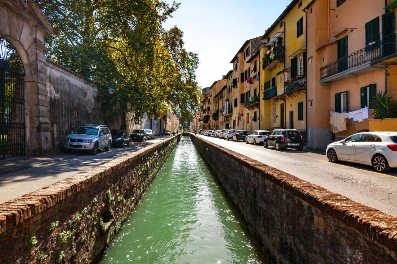 Hotel Ilaria Lucca Bagian luar foto