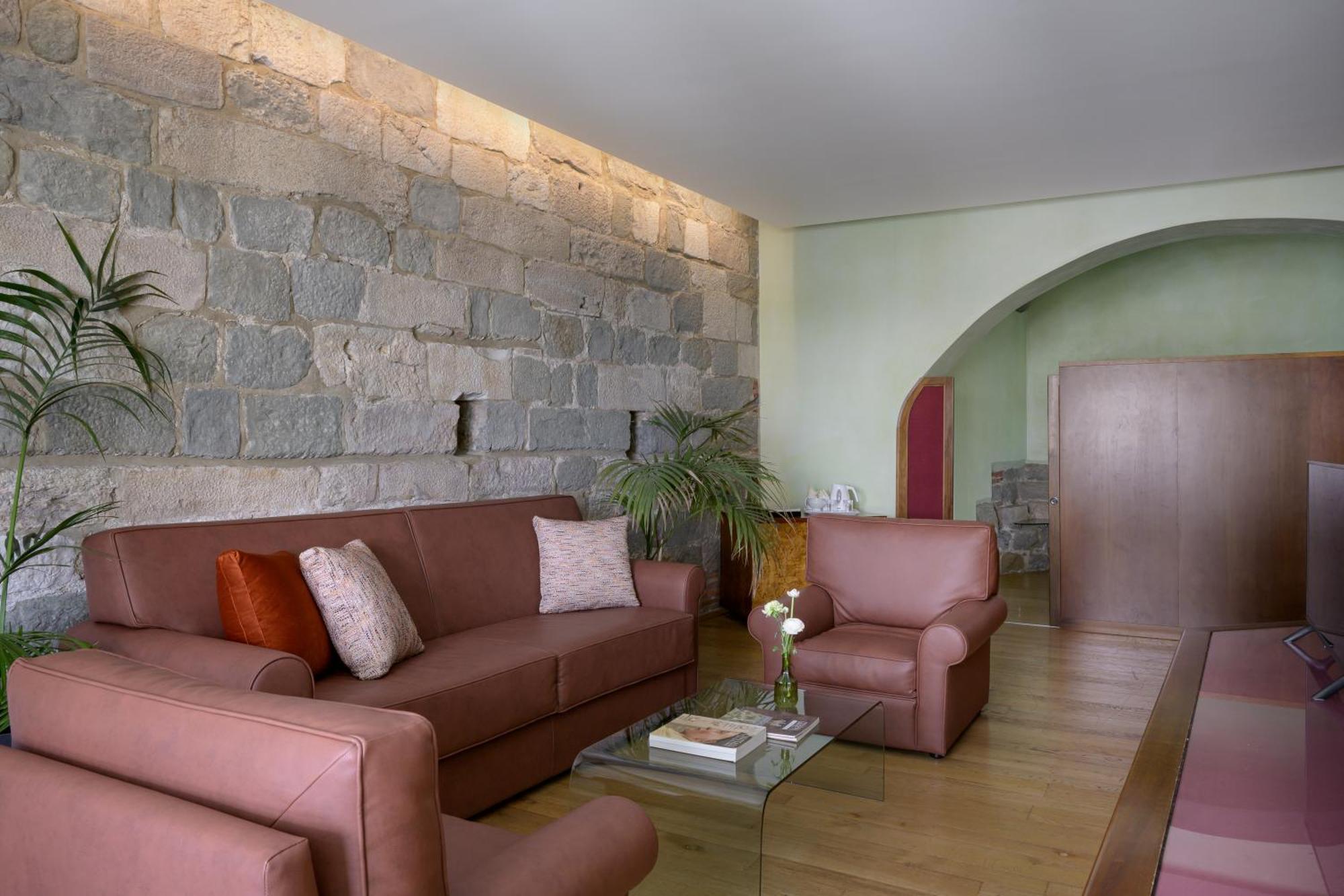Hotel Ilaria Lucca Bagian luar foto