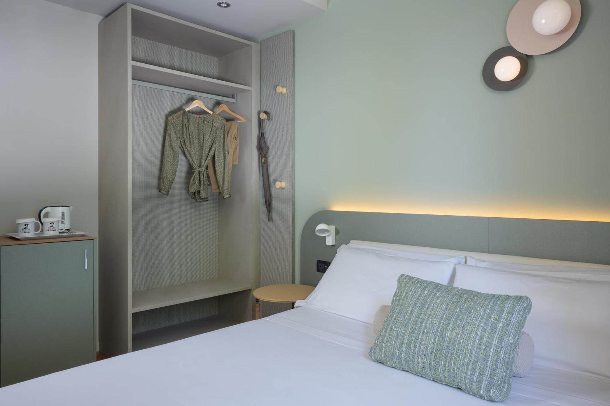 Hotel Ilaria Lucca Bagian luar foto